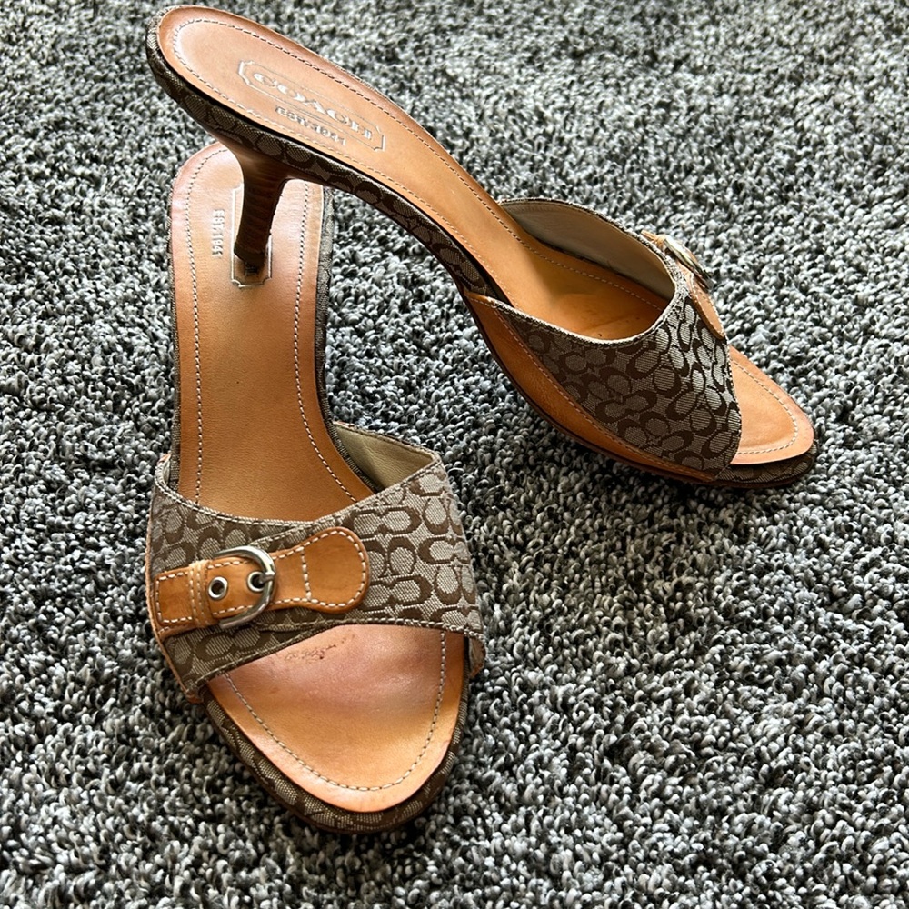 Coach sandals